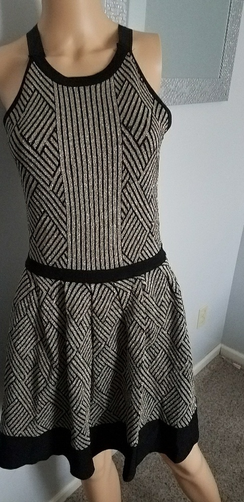 ❤❤❤Perfect Holiday party dress❤
